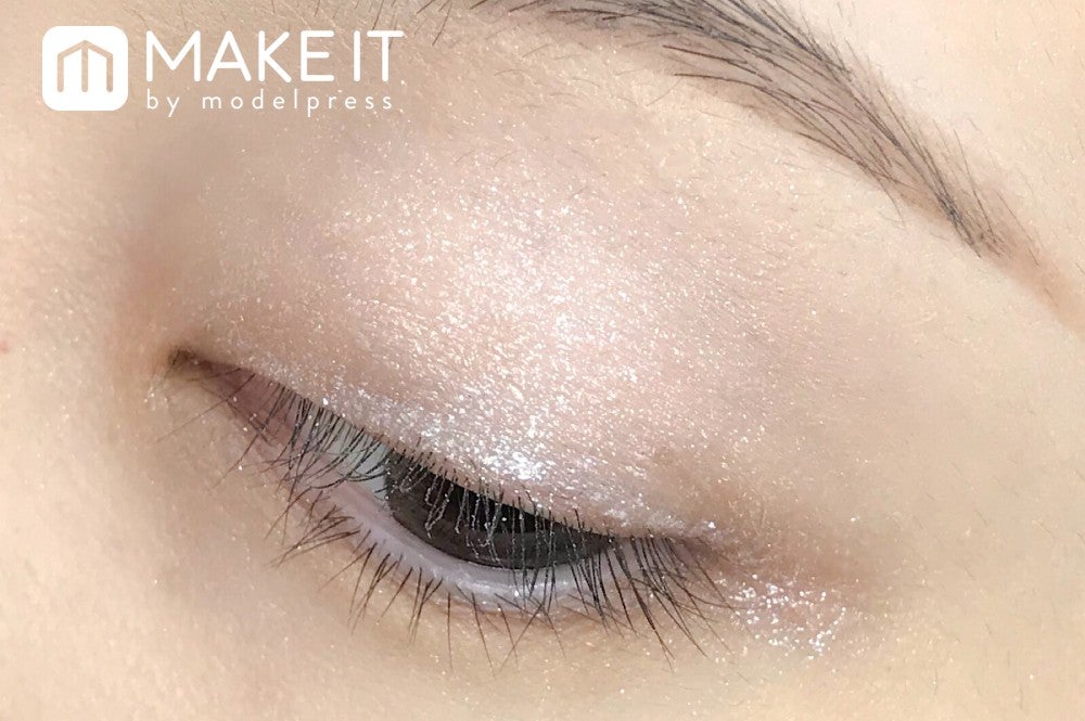 JILL STUART Beauty／アイコニックルック アイシャドウ／G301 innocent glam 使用 (C)メイクイット