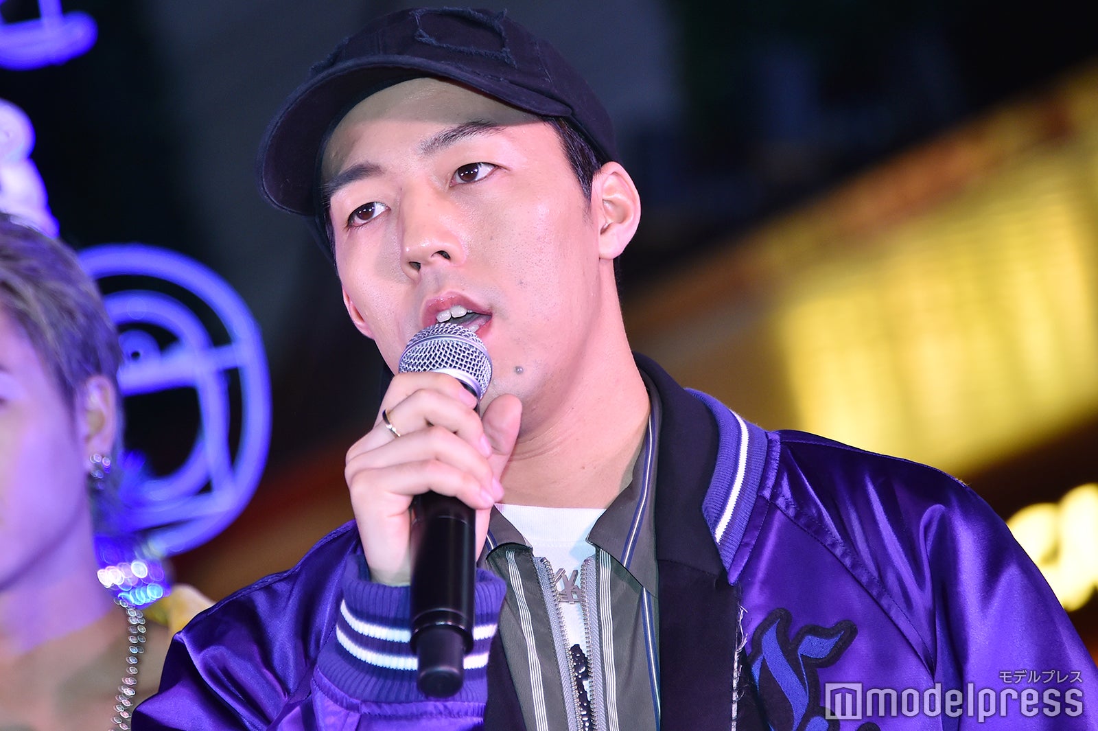 世界 （C）モデルプレス