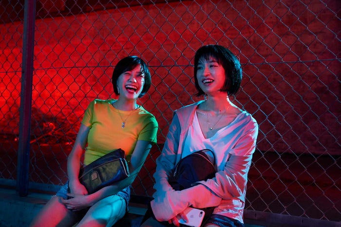 (左から)吉田志織、門脇麦/映画「チワワちゃん」より(C)2019『チワワちゃん』製作委員会