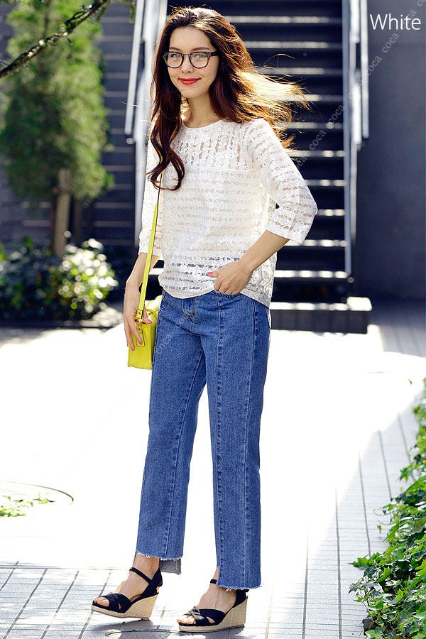 花柄総レース半袖トップス「coca」2,490円(税込)