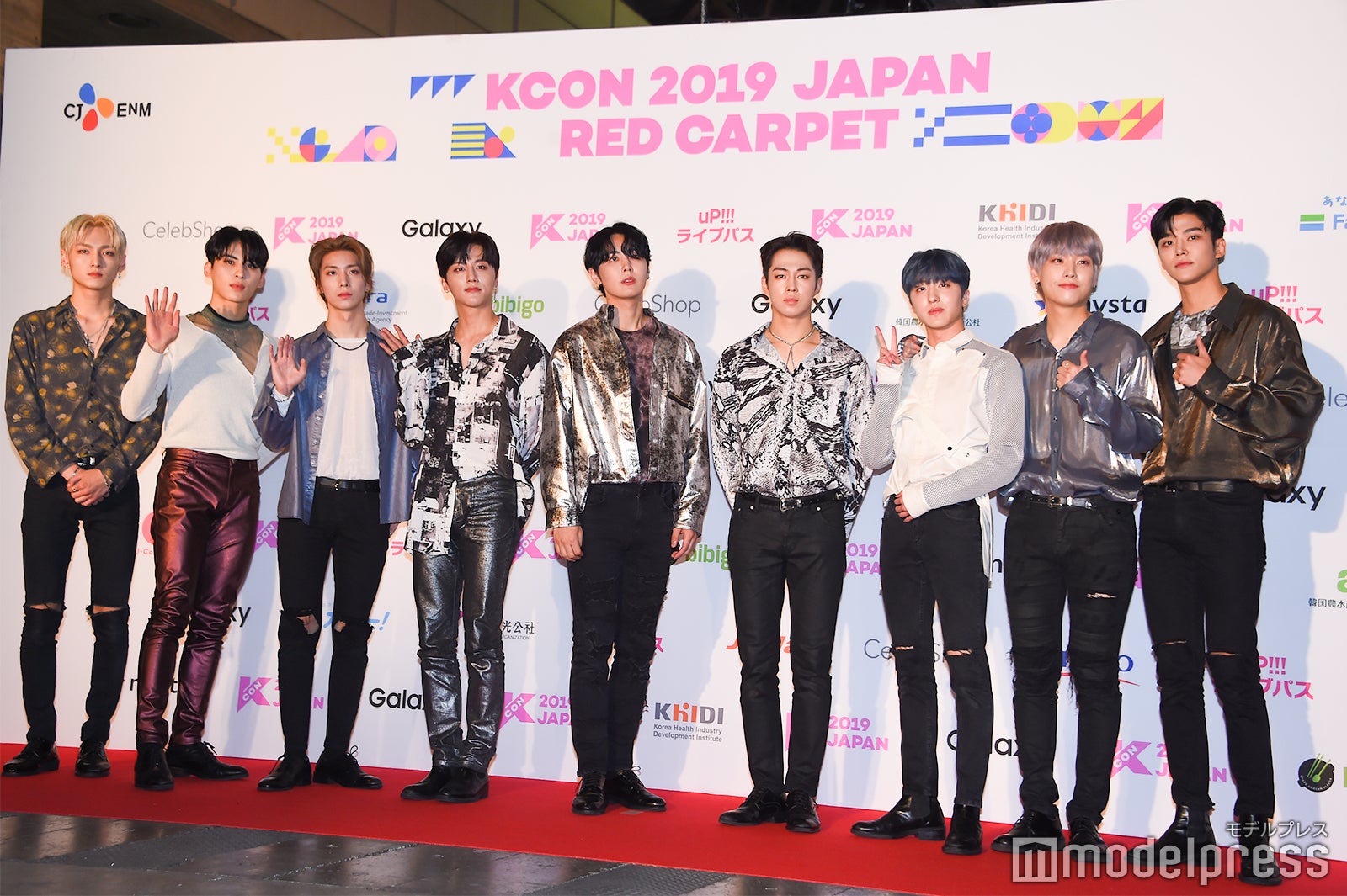 SF9 （C）モデルプレス