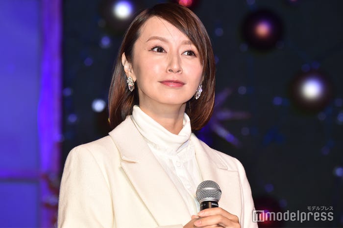 鈴木亜美 (C)モデルプレス