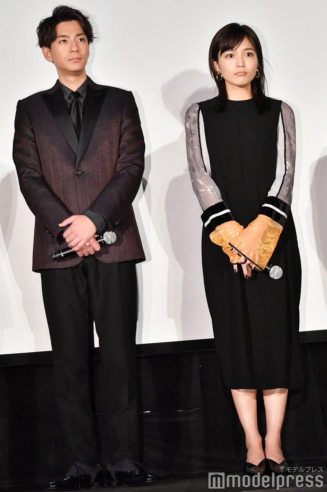 三浦翔平、川口春奈（C）モデルプレス