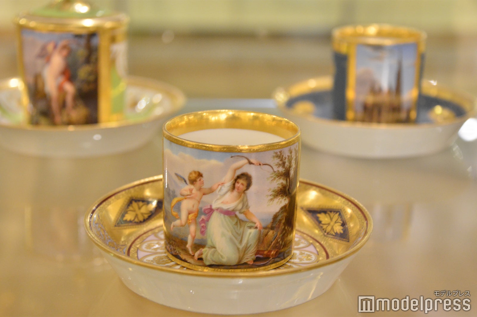 （C）モデルプレス