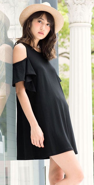 オフショル袖フリルカットソーワンピース「神戸レタス」2590円（税込）／画像提供：神戸レタス