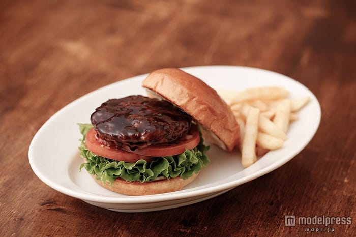 「モスクラシックテリヤキバーガー」1,100 円