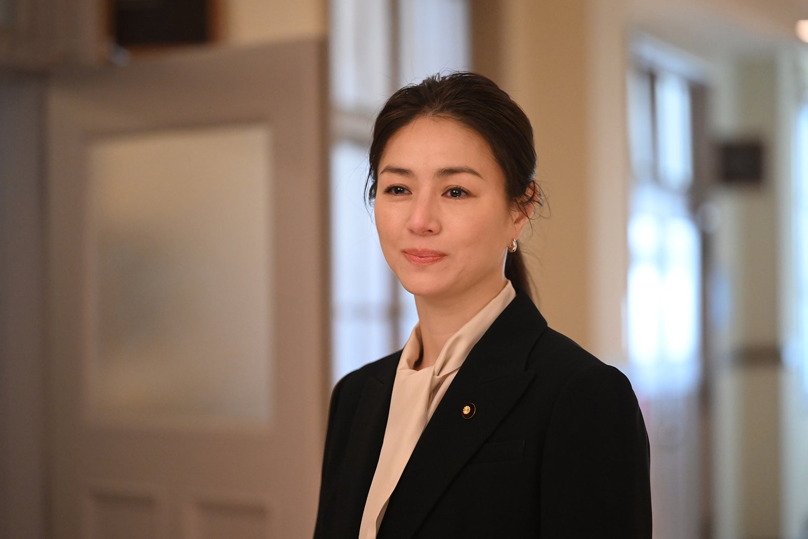 井川遥「罠の戦争」最終話より（C）カンテレ