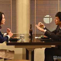 中谷美紀、徳井義実「私 結婚できないんじゃなくて、しないんです」第4話・場面カット（C）TBS