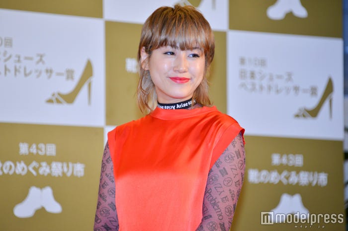 IMALU (C)モデルプレス