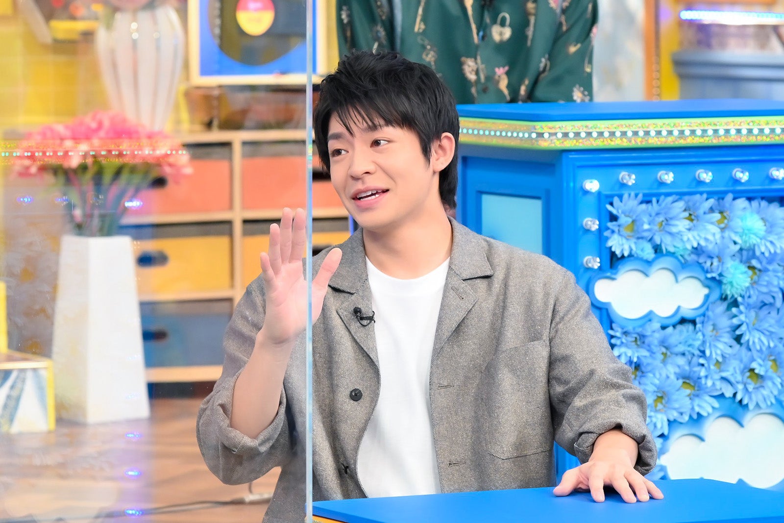 King ＆ Prince岸優太、最新台湾料理に釘付け「お腹がすきました」