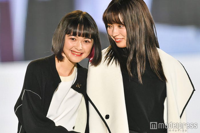 玉城ティナ、八木アリサ(C)モデルプレス