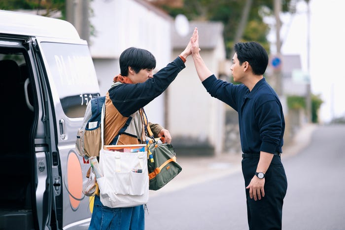 坂東龍汰、柳楽優弥「ライオンの隠れ家」第10話(C)TBS