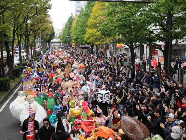 カワサキ ハロウィン 18 史上最大パレード 話題作 カメラを止めるな コラボ企画も 女子旅プレス