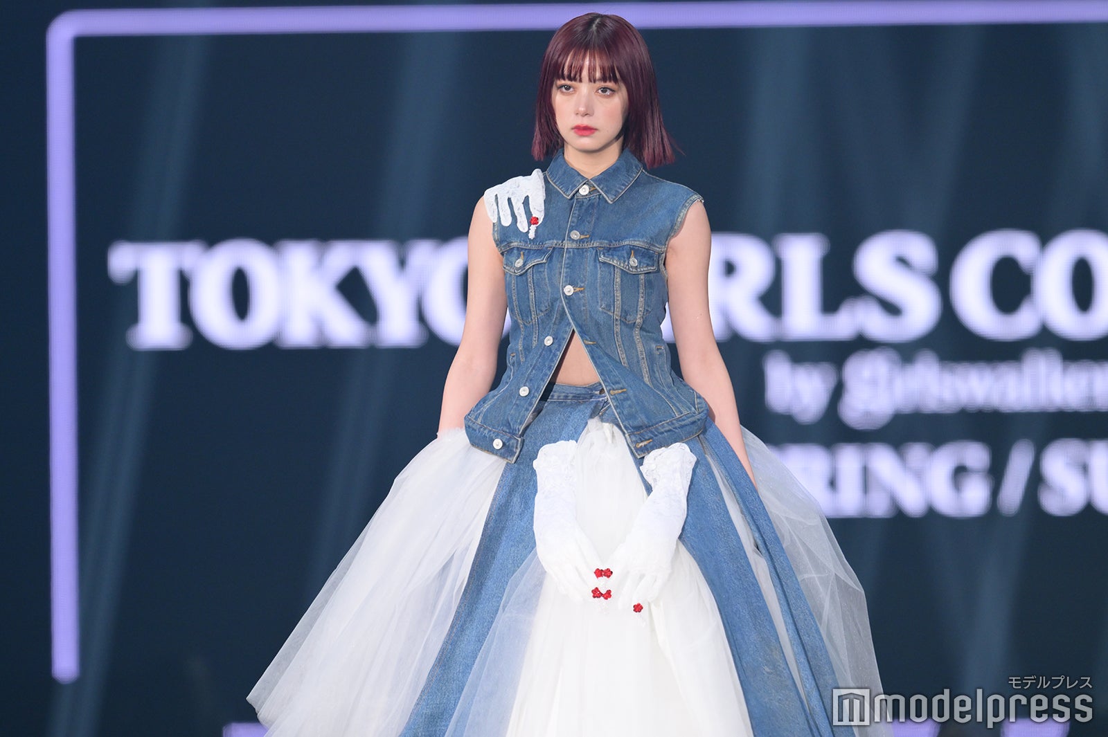 （C）モデルプレス