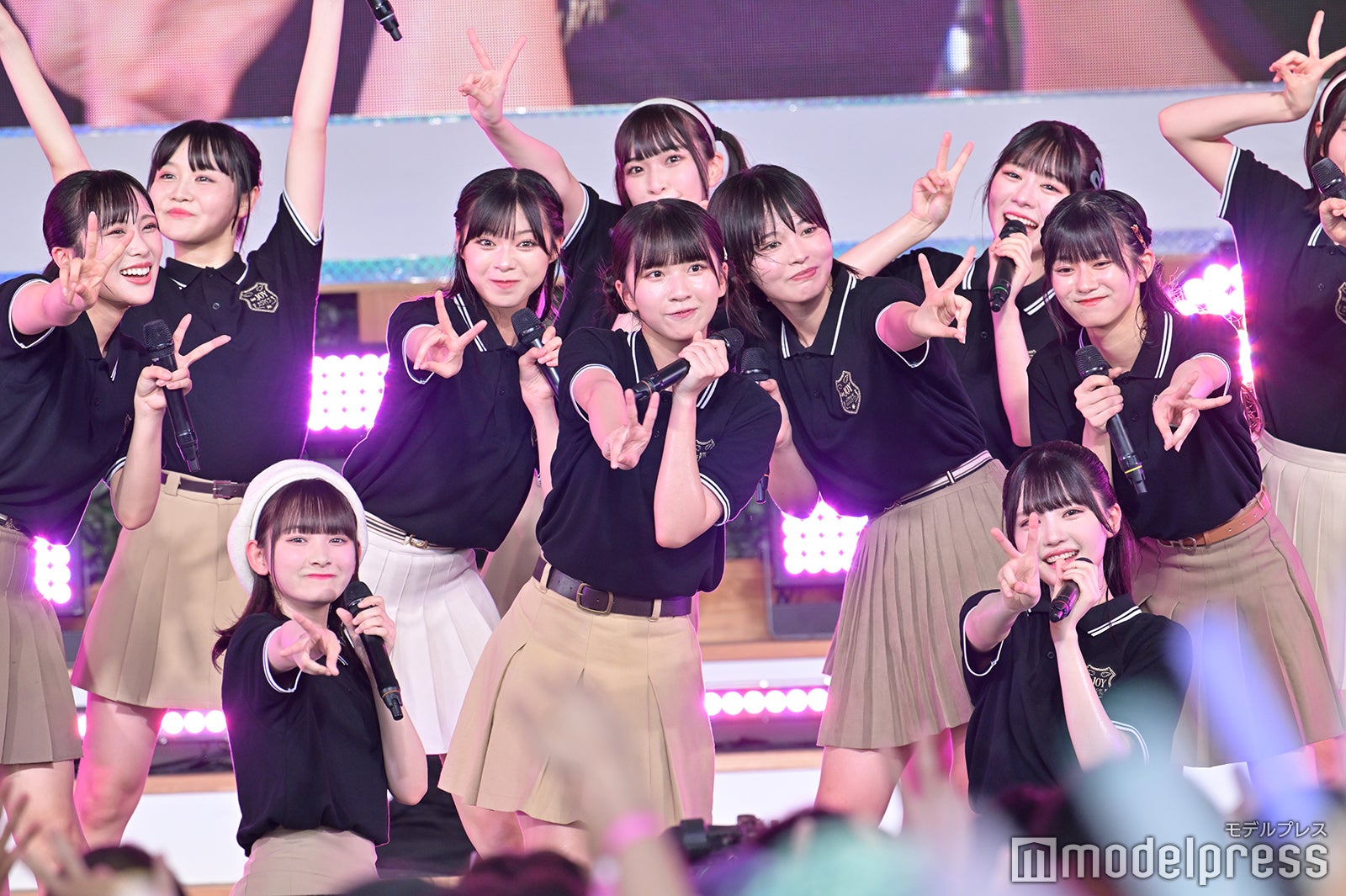 ≒JOY、2度目の「TIF」で圧巻の“ノンストップパフォーマンス” 先輩・＝LOVE＆≠MEステージ直前で緊張も見せる＜TIF2023＞