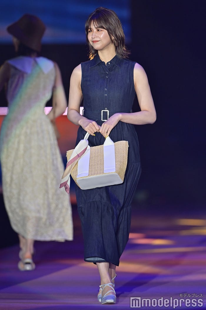 渡邉理佐(C)モデルプレス