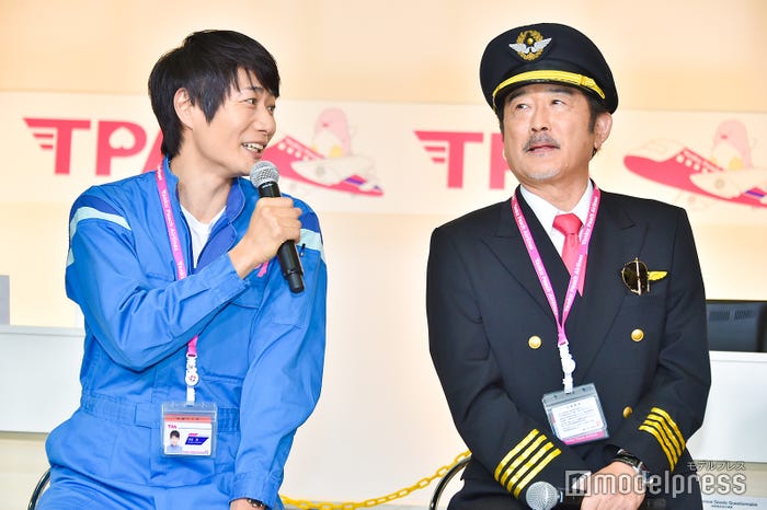 子供の頃の夢を明かす戸次重幸、吉田鋼太郎 (C)モデルプレス