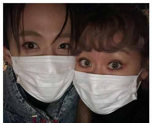りゅうちぇる、ぺこは「ぼくの太陽」結婚記念日に過去との“比較ショット”公開