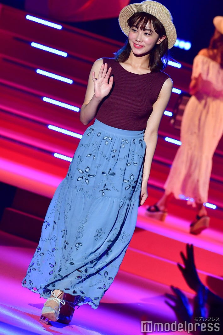 楢葉ももな（C）モデルプレス