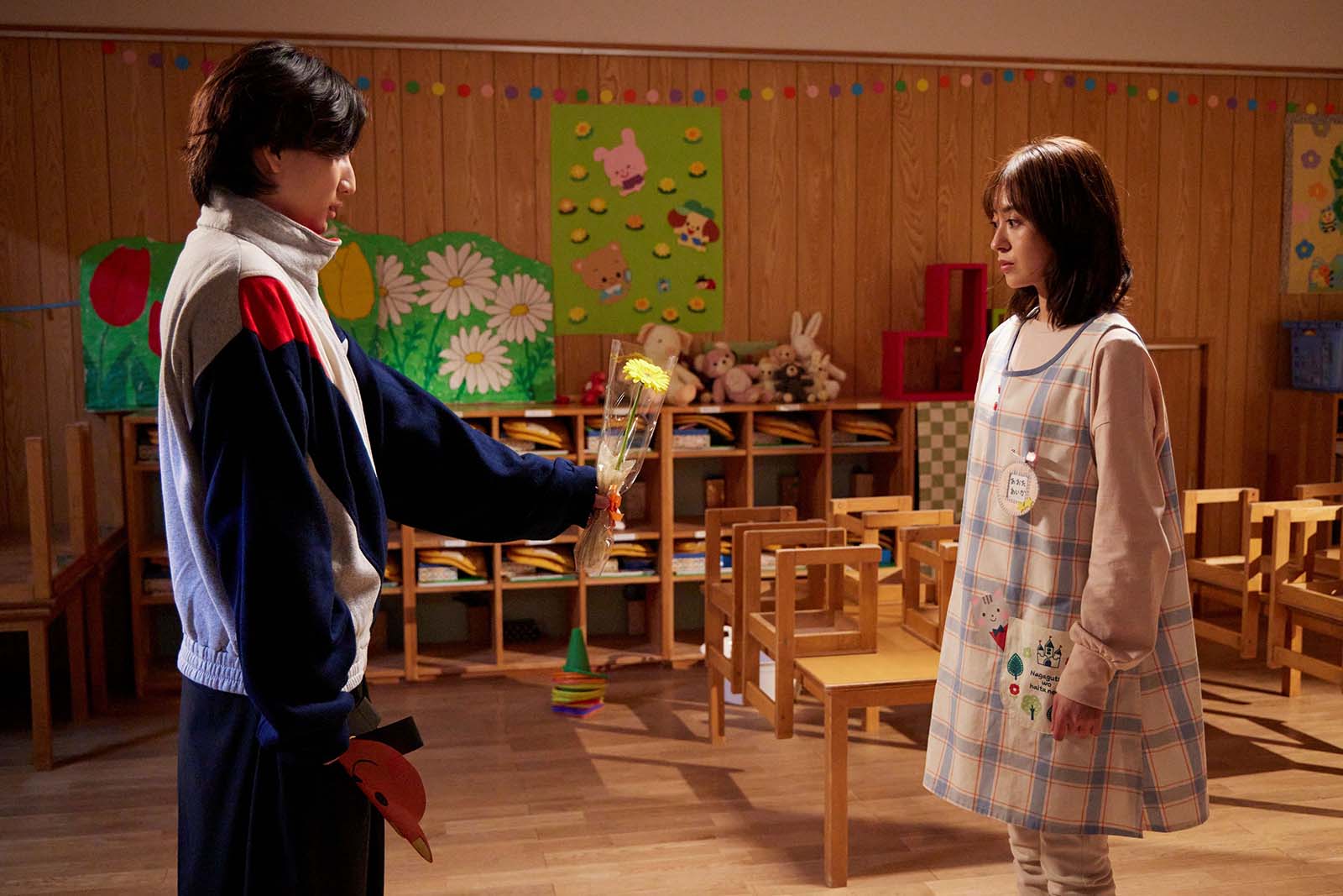 京本大我、田辺桃子「お迎え渋谷くん」第2話より（C）カンテレ