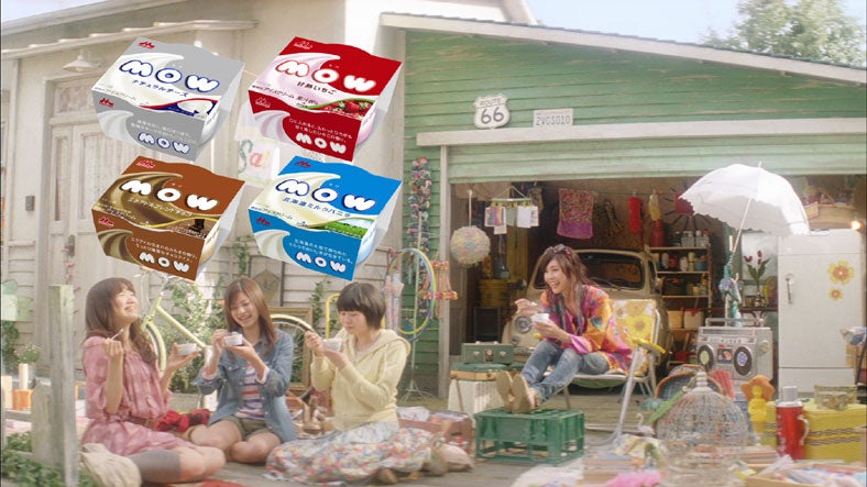 竹内結子出演の新CM「ガレージセール」篇