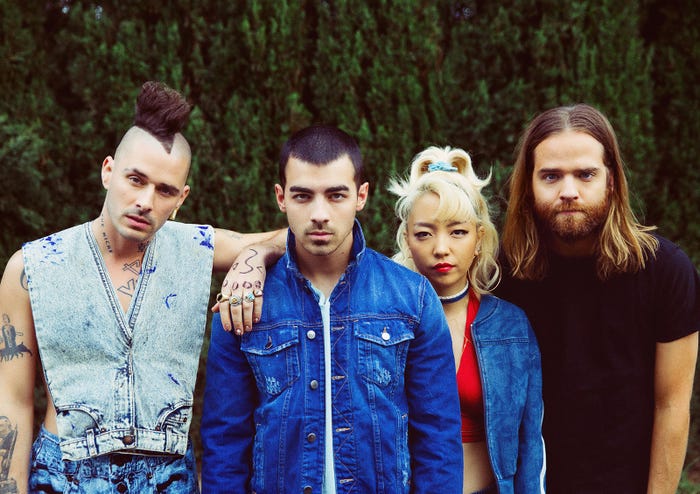 DNCE(アメリカ)