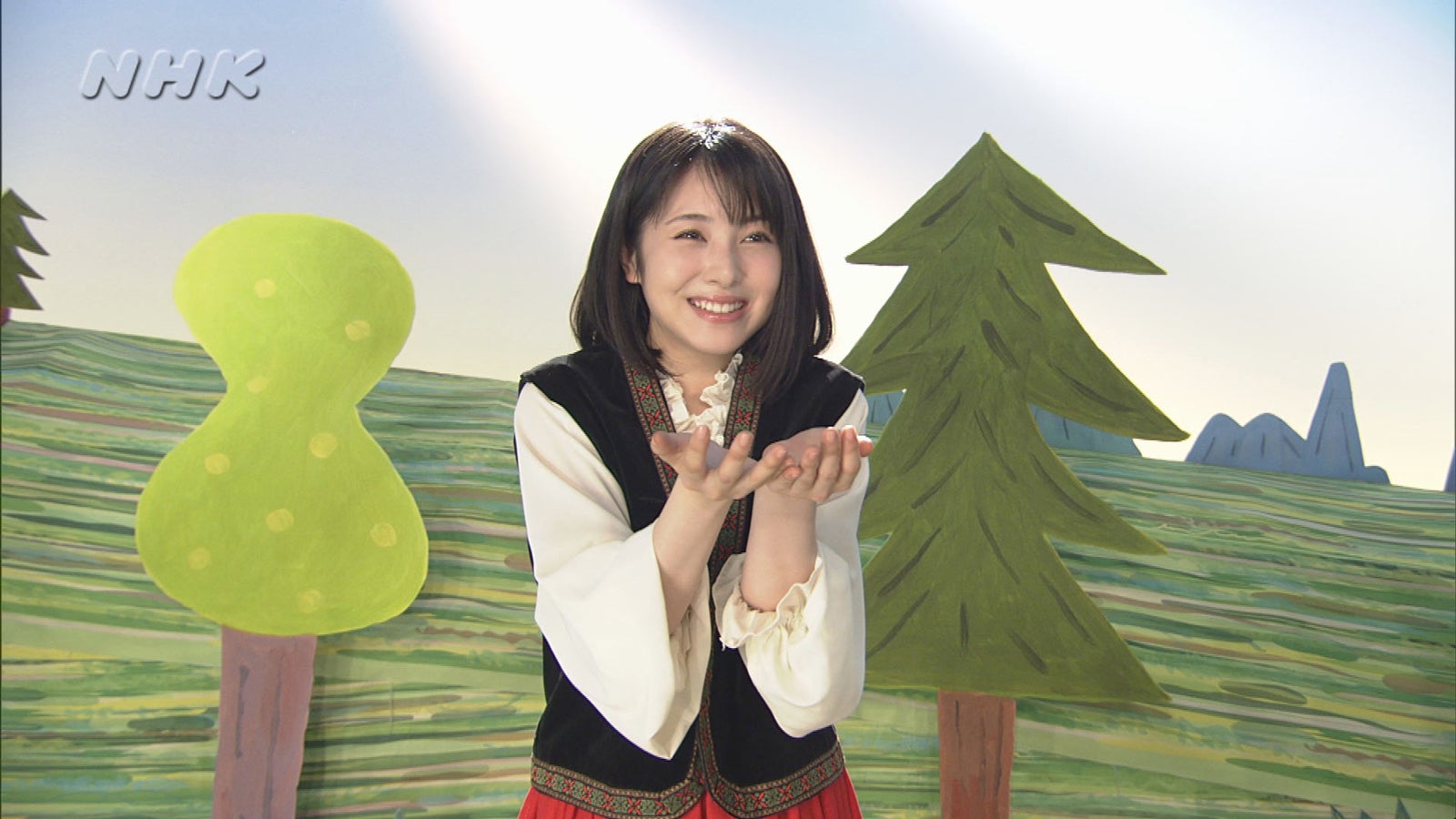 浜辺美波「おはなしのくに」出演決定「ヘンゼルとグレーテル」で迫真の演技