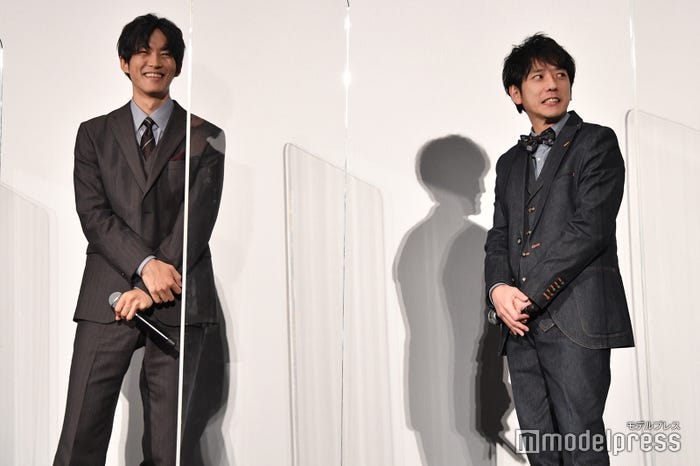 中島健人が話すたびにざわついていた“仲良し先輩たち”松坂桃李、二宮和也 (C)モデルプレス