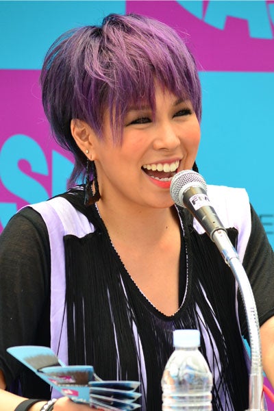 AI、”つけま級”メイベリン新マスカラを絶賛！メイクへのこだわりを語る