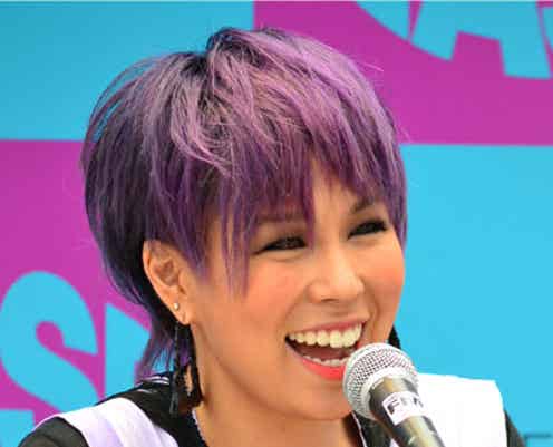 AI、”つけま級”メイベリン新マスカラを絶賛!メイクへのこだわりを語る