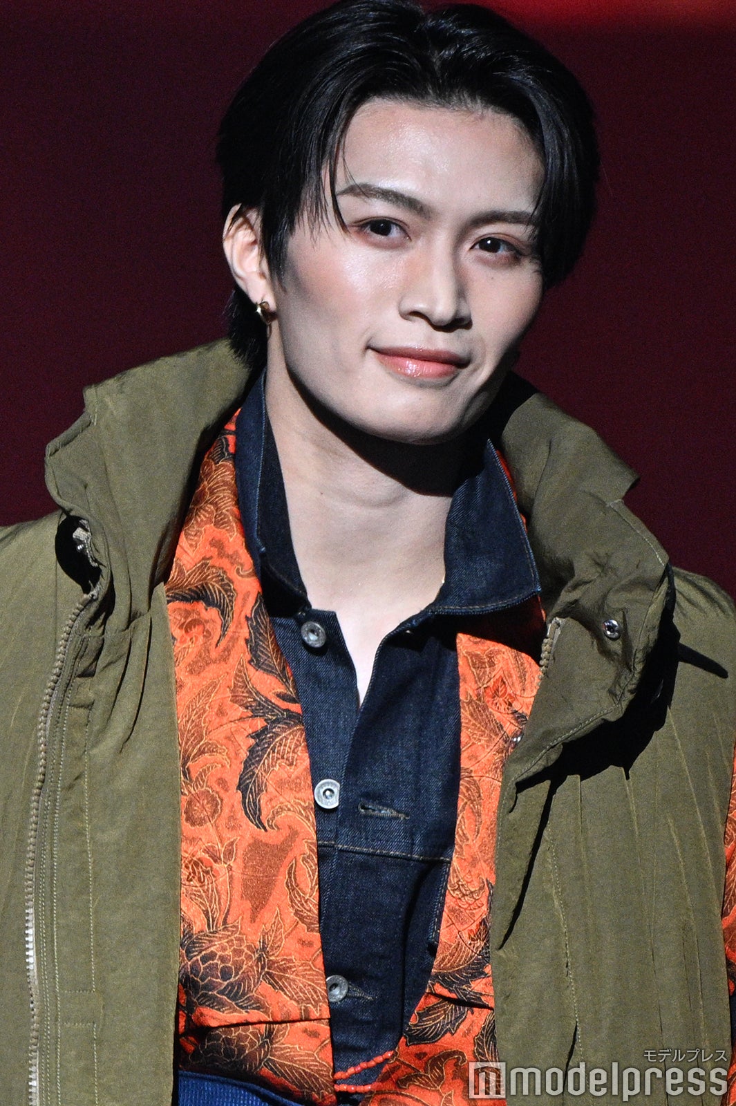 ACEes那須雄登、人生初ランウェイ ミリタリー×和コーデで圧巻オーラ