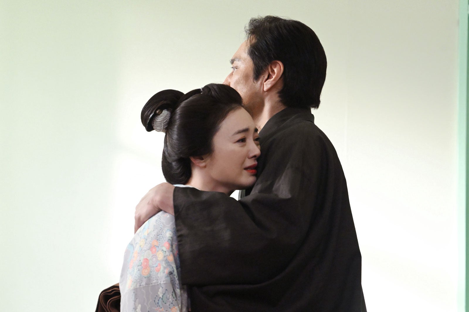 仲間由紀恵、谷田歩「風、薫る」第40話（C）NHK