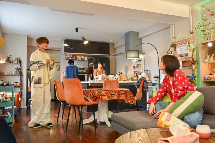 岩瀬洋志、志田未来、本田翼「北くんがかわいすぎて手に余るので、3人でシェアすることにしました。」第1話(C)カンテレ