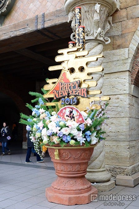東京ディズニーシーの門松