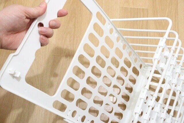 ダイソーの折り畳み式ランドリーバスケット2