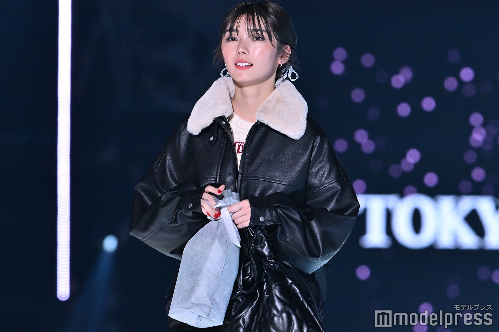 櫻坂46藤吉夏鈴、笑顔にキュン 小顔際立つ冬コーデ披露【TGC