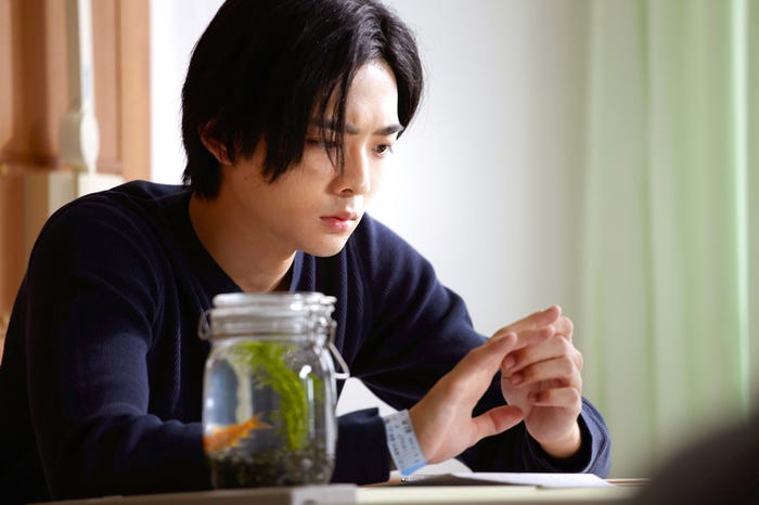 竜星涼(C)2016映画「泣き虫ピエロの結婚式」製作委員会