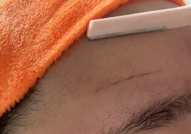 セリア　かみそり