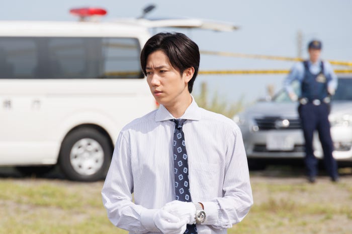 阿部亮平「GO HOME~警視庁身元不明人相談室~」第3話より(C)日本テレビ