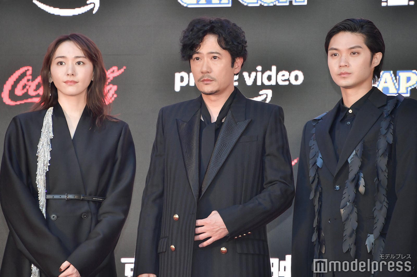 新垣結衣、稲垣吾郎、磯村勇斗（C）モデルプレス