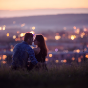 距離が近づいていい雰囲気になってる いい感じの男性に告白させるように仕向けるテクニックとは モデルプレス 距離が近づいていい雰囲気になってる いい感じの男性に告白させるように仕向けるテクニックとは モデルプレス