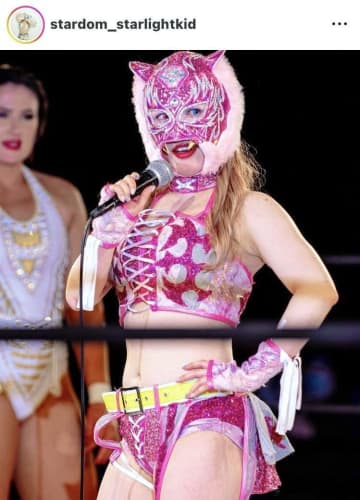 「めちゃくちゃ可愛くて」人気女子レスラーの白ドレス姿に反響 素顔チラ見せでも話題に 「プリンセスですね」2.7大阪大会会見