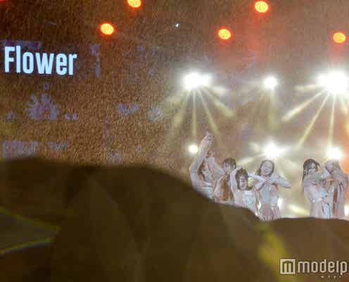Flower、土砂降りで“切なさ”際立つ 初海外ライブで見えた高いプロ意識<タイ・バンコク現地取材>
