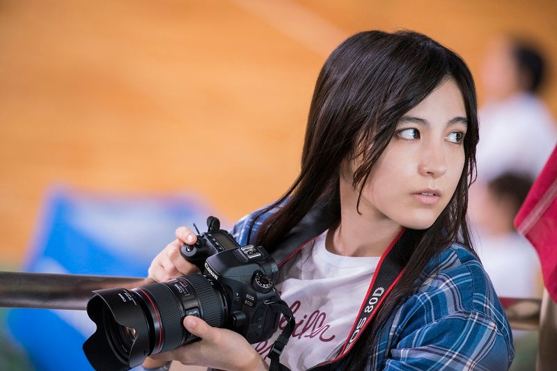 佐生雪（C）あなしん／講談社 （C）2018 映画『春待つ僕ら』製作委員会