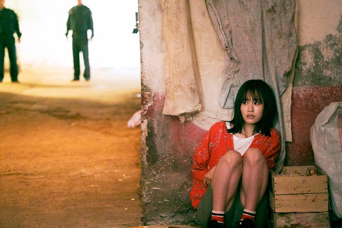 前田敦子(C)2019「旅のおわり世界のはじまり」製作委員会/UZBEKKINO