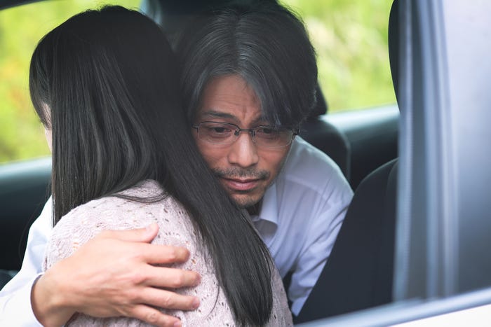 齊藤京子、吉沢悠「泥濘の食卓」第3話より(C)テレビ朝日