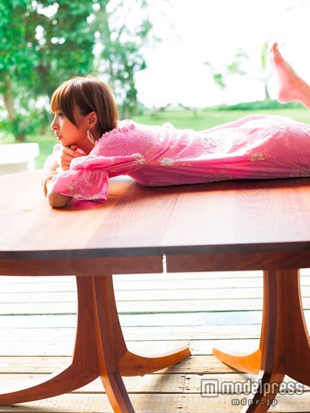 篠田麻里子（C）Takeo Dec.／週刊ヤングジャンプ