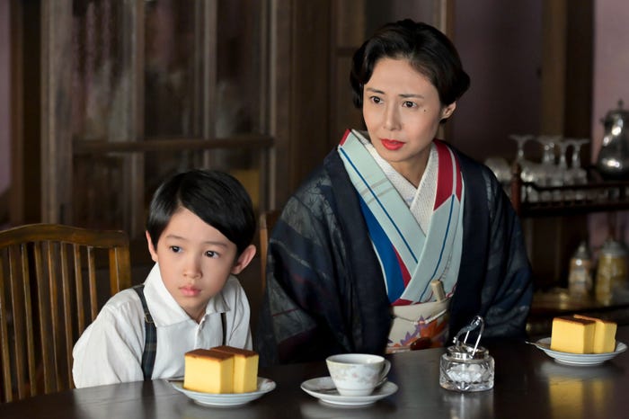 木村優来、松嶋菜々子「あんぱん」第1話(C)NHK