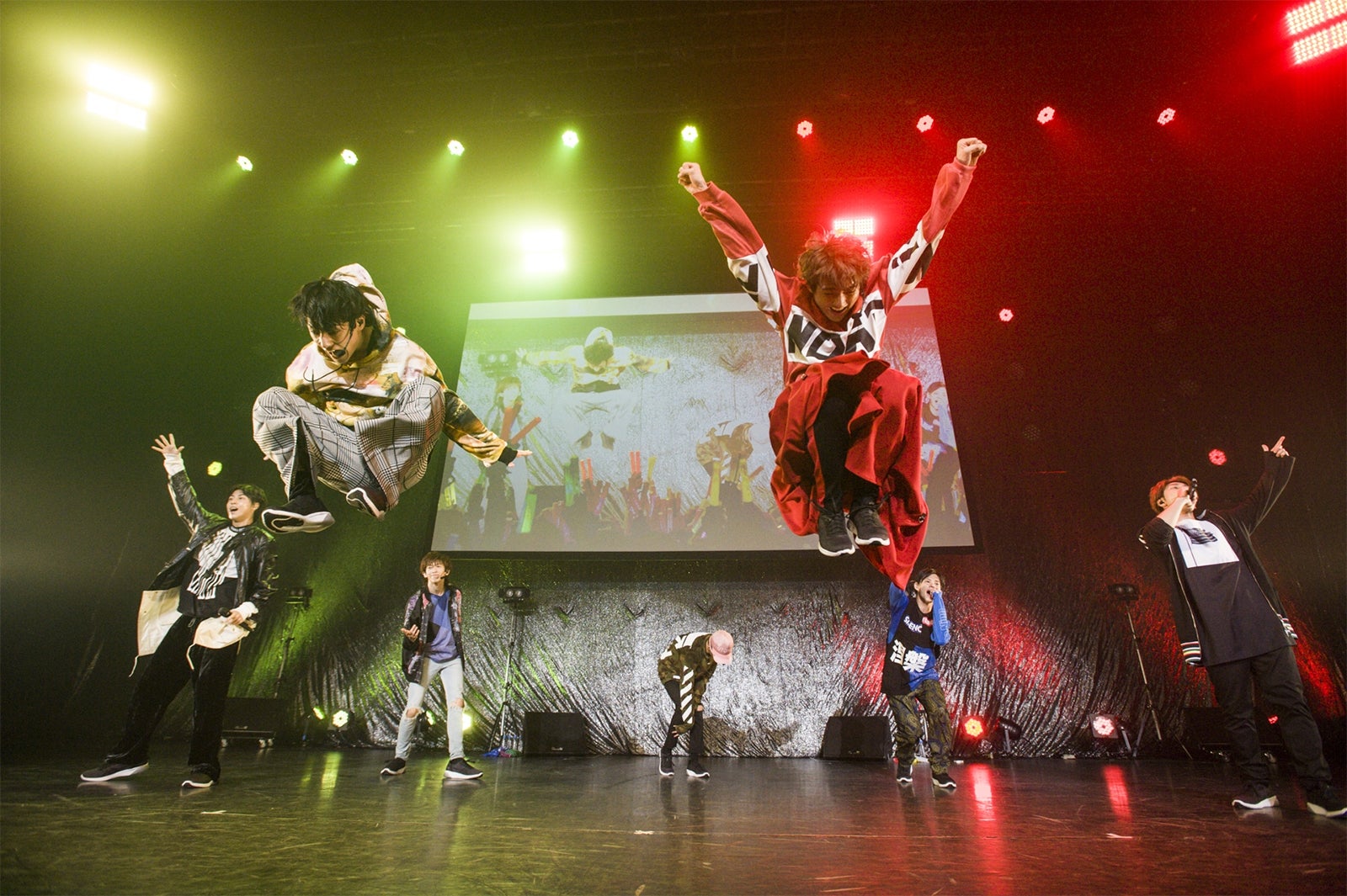 超特急（写真提供：SDR）