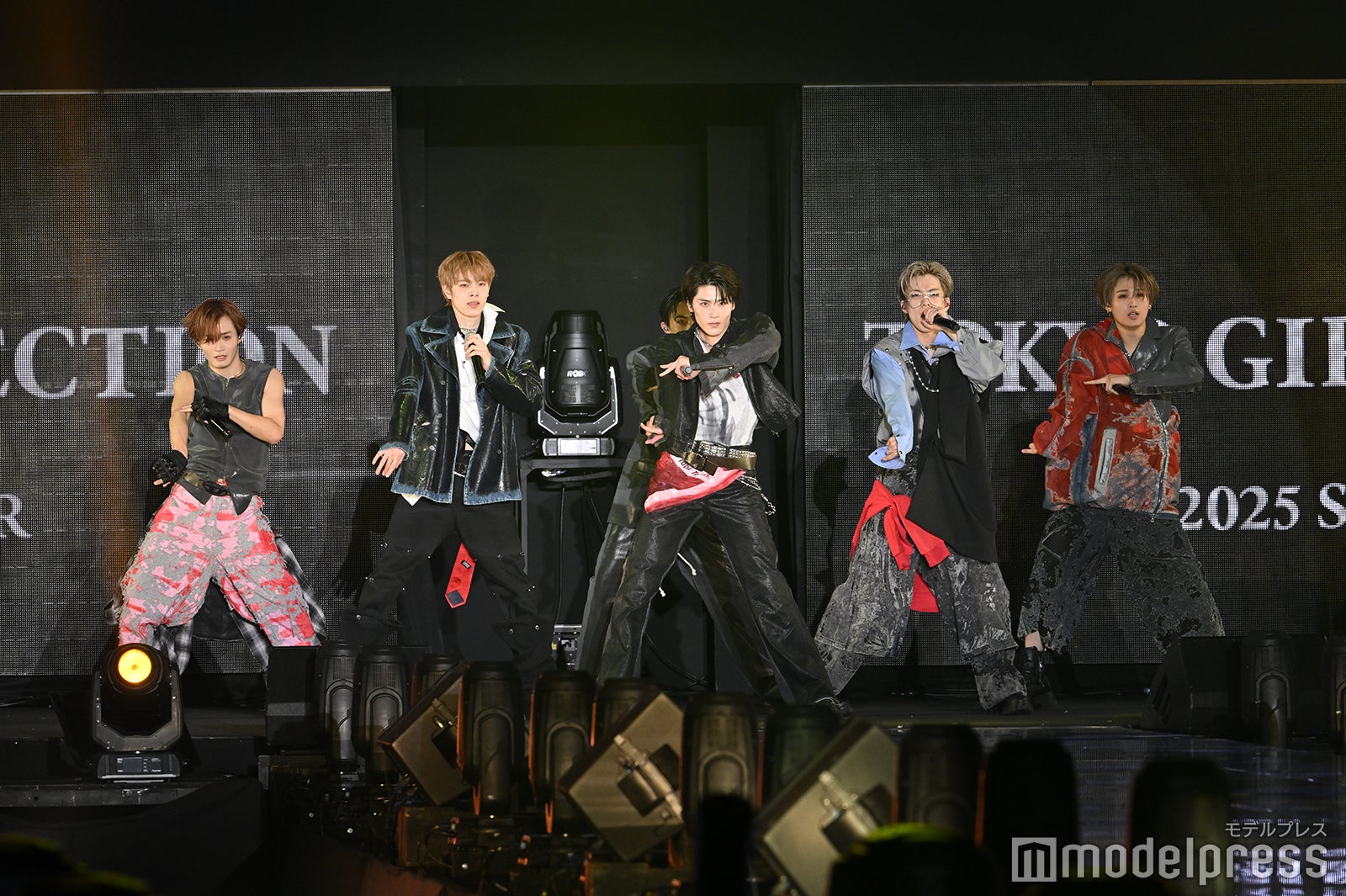 （C）モデルプレス